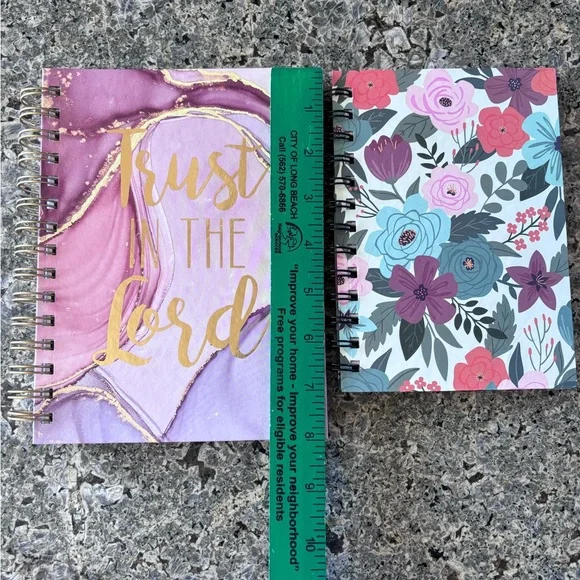 Notebook bundle - Picture 6 of 8